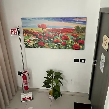 לינה וארוחת בוקר I Papaveri קוריליאנו קלאברו